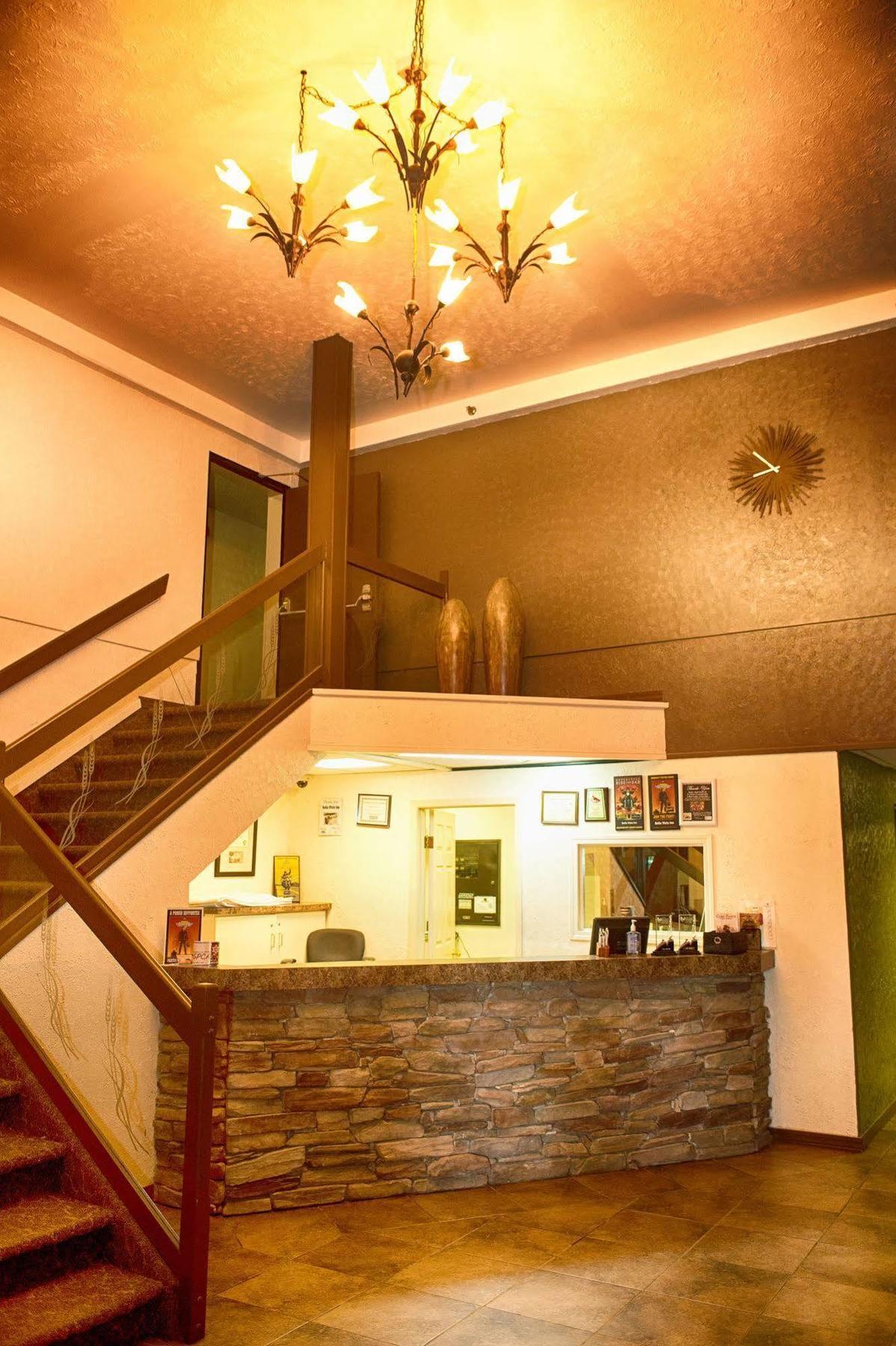 Bella Vista Inn Humboldt ภายนอก รูปภาพ