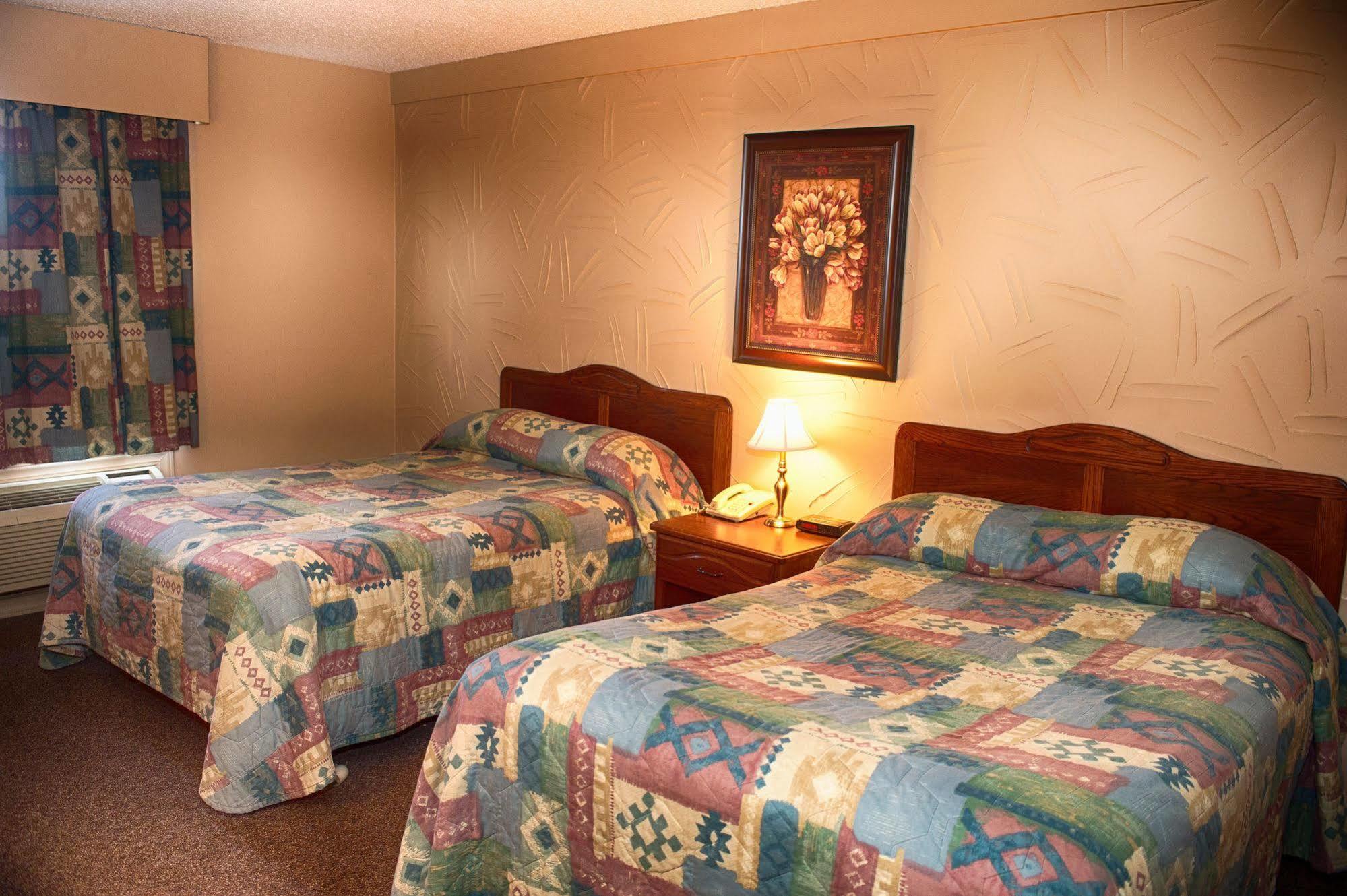 Bella Vista Inn Humboldt ภายนอก รูปภาพ